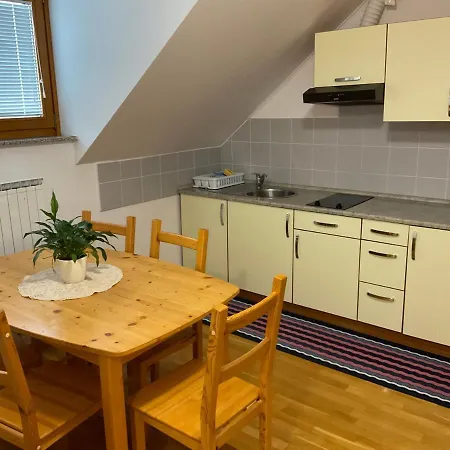Apartment Turisticna Kmetija Strevc *