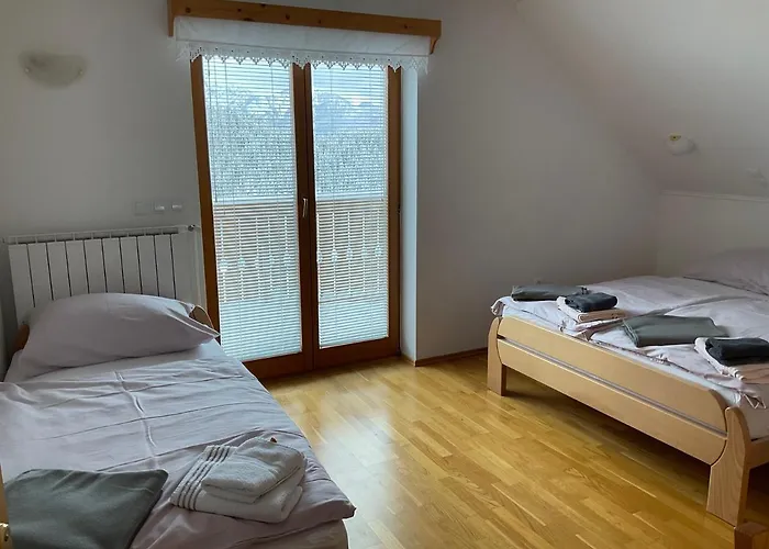 Turisticna Kmetija Strevc * Solčava