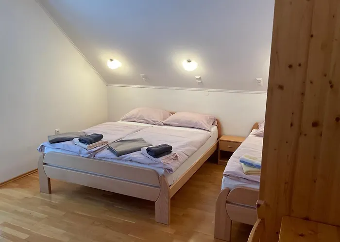 Turisticna Kmetija Strevc *